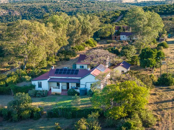 14.4 ha Smallholding 14.4 ha Smallholding