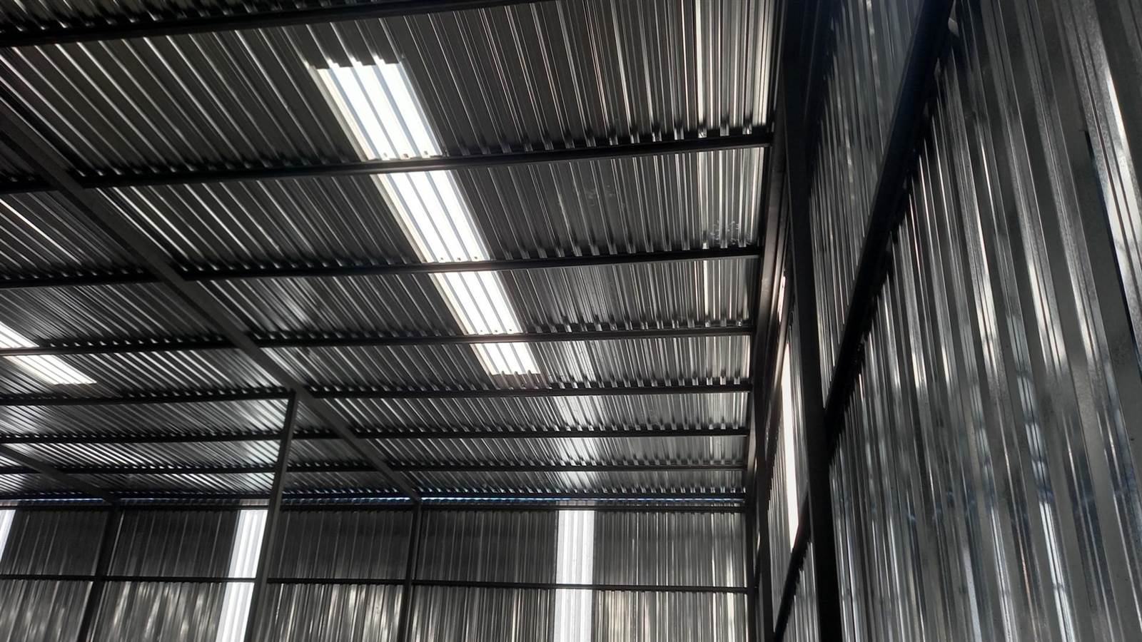 450  m² Industrial space in Pomona AH photo number 7