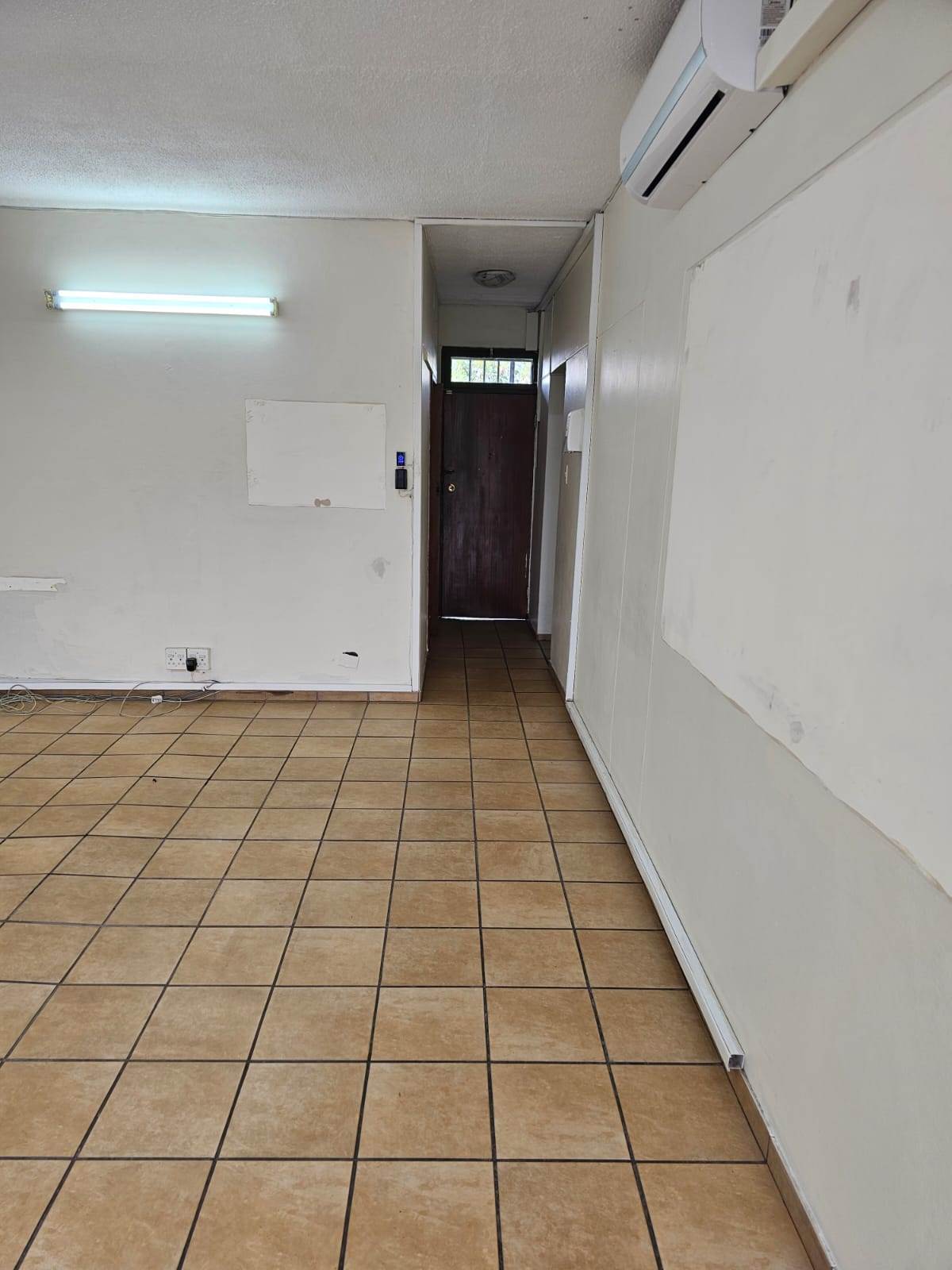 70  m² Commercial space in Nelspruit photo number 20