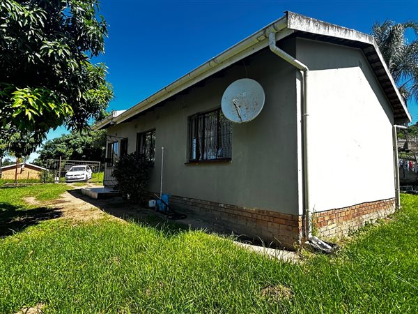 3 Bedroom House 3 Bedroom House