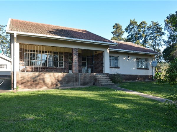 3 Bedroom House 3 Bedroom House