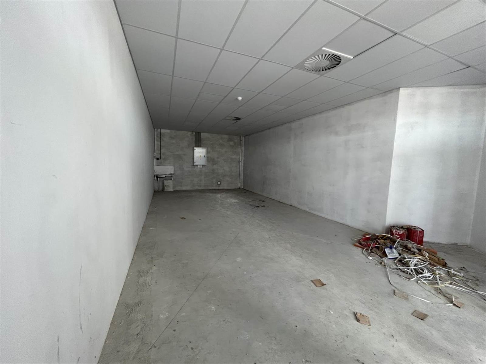 10000  m² Retail Space in Muizenberg photo number 6