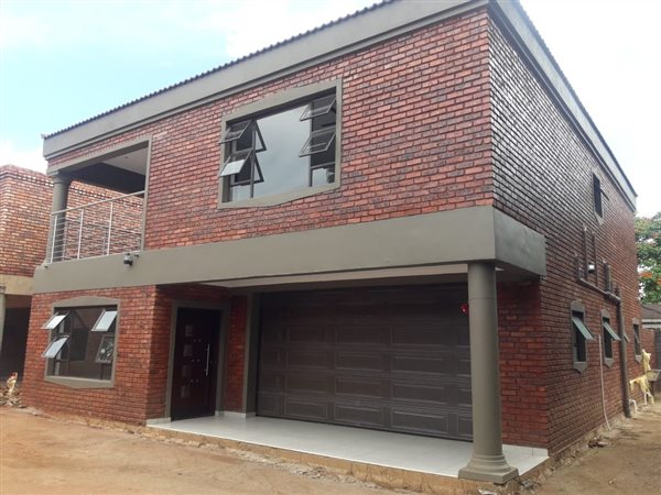 280 m² Commercial space 280 m² Commercial space