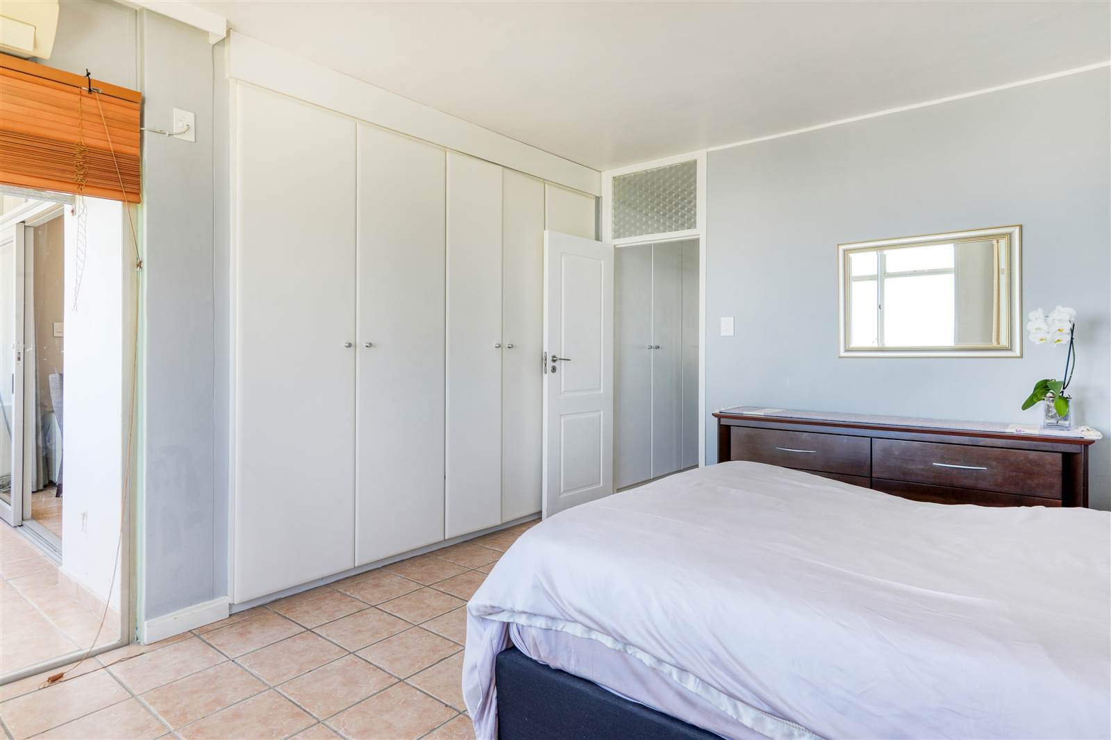2 Bed Apartment in Camps Bay photo number 15