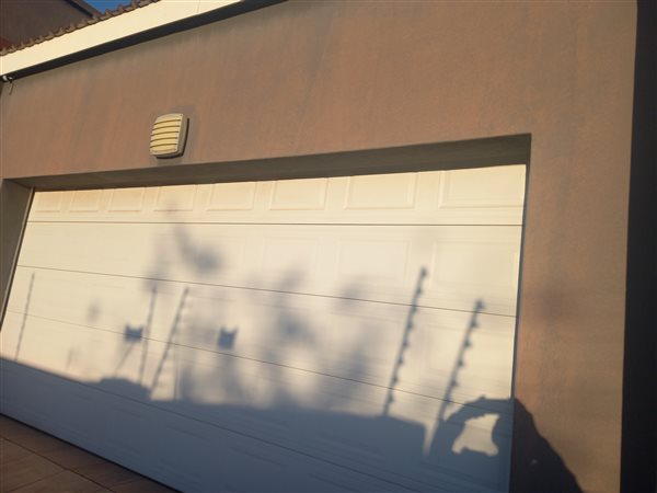 3 Bedroom House 3 Bedroom House
