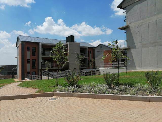 2 Bed Apartment in Hazeldean (Silverlakes Surroundings) photo number 23