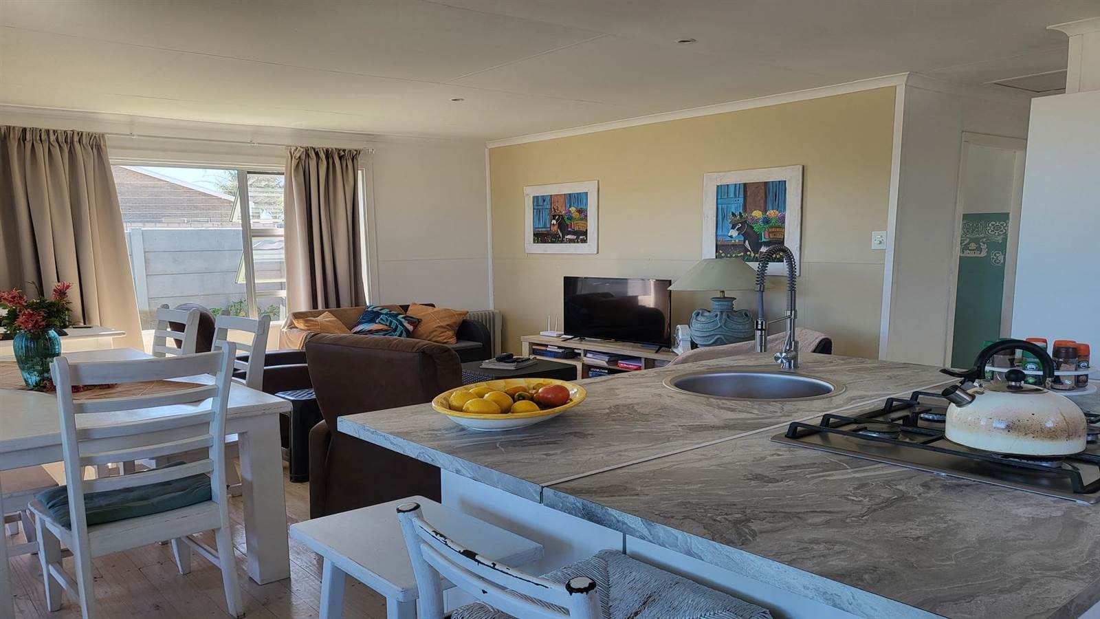 4 Bed House in Lamberts Bay photo number 19