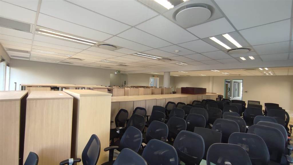 418  m² Commercial space in Modderfontein photo number 20