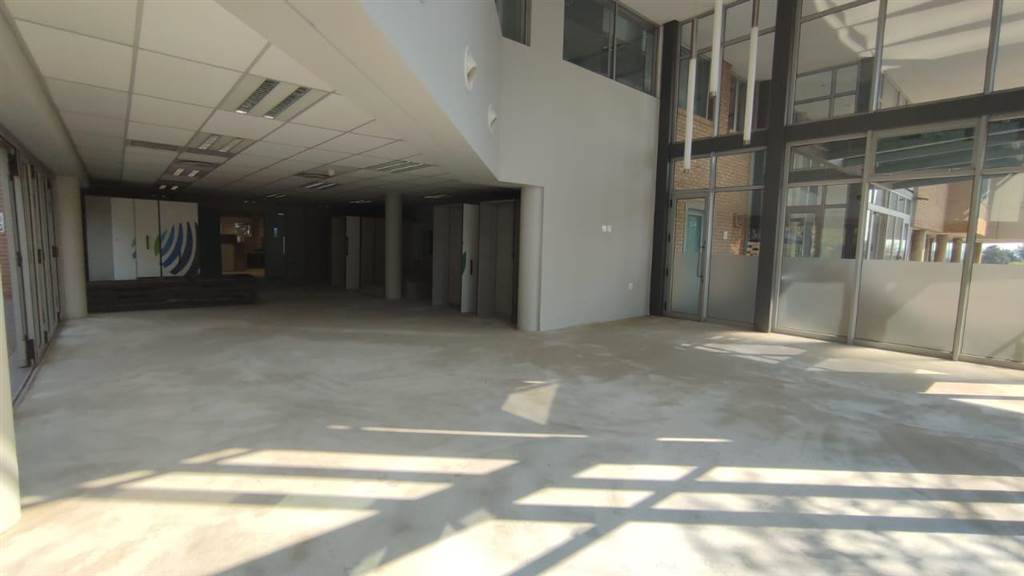 418  m² Commercial space in Modderfontein photo number 27