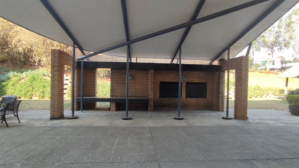 418  m² Commercial space in Modderfontein photo number 13