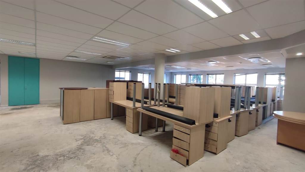 418  m² Commercial space in Modderfontein photo number 22