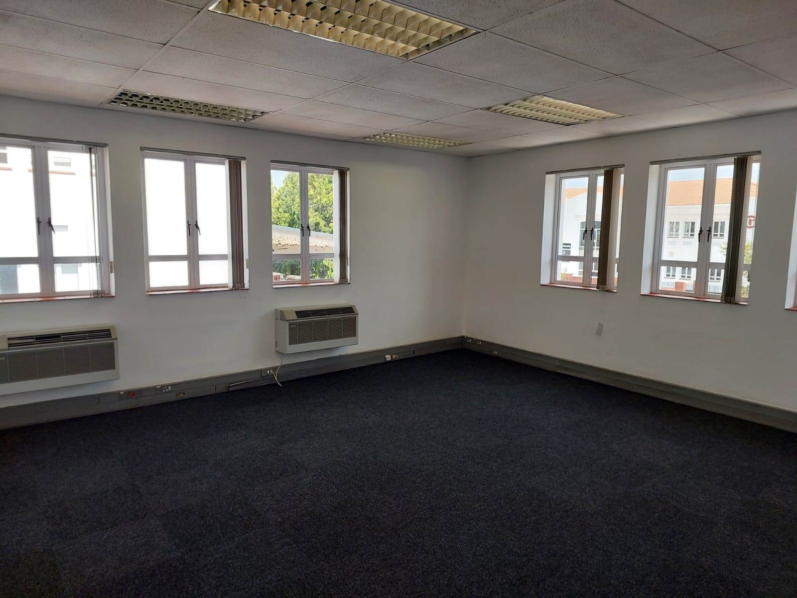 543.8  m² Commercial space in Bryanston photo number 6