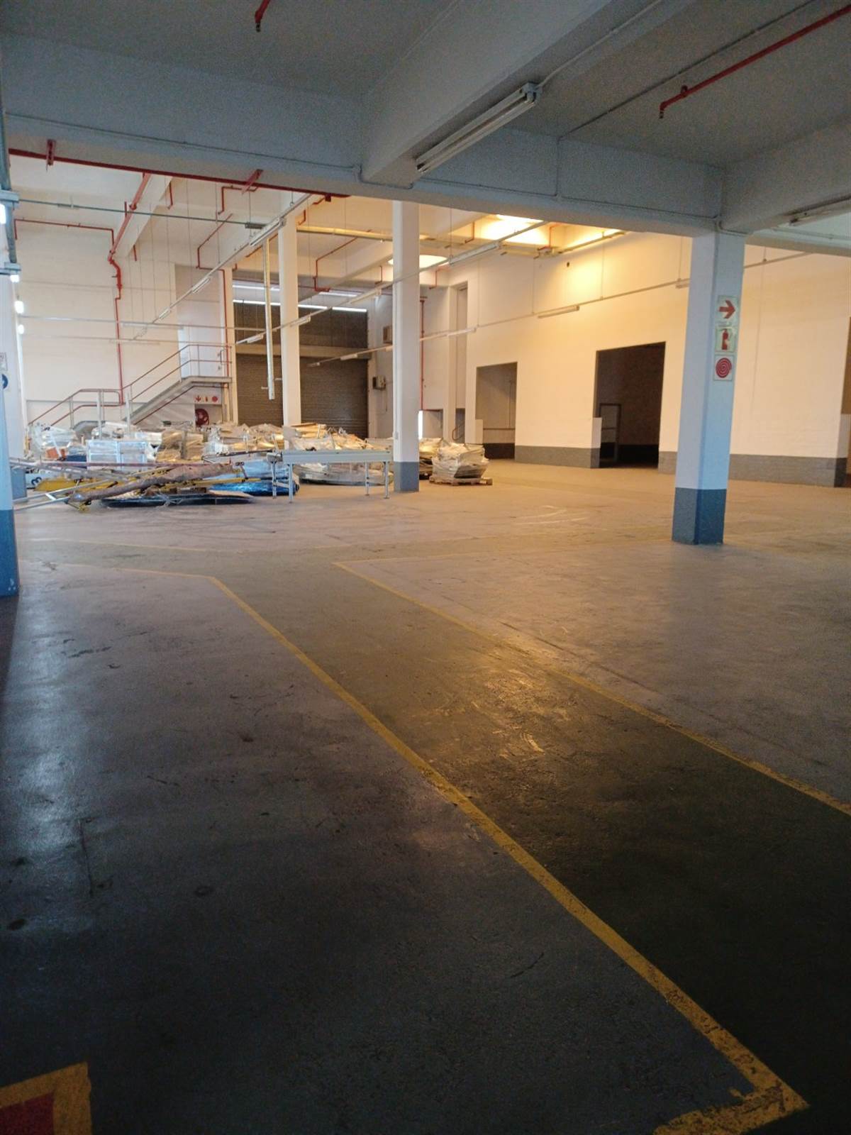 87000  m² Industrial space in Bellville Central photo number 25