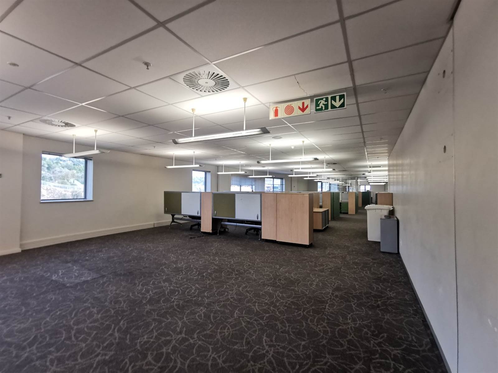 21273  m² Office Space in Constantia Kloof photo number 29