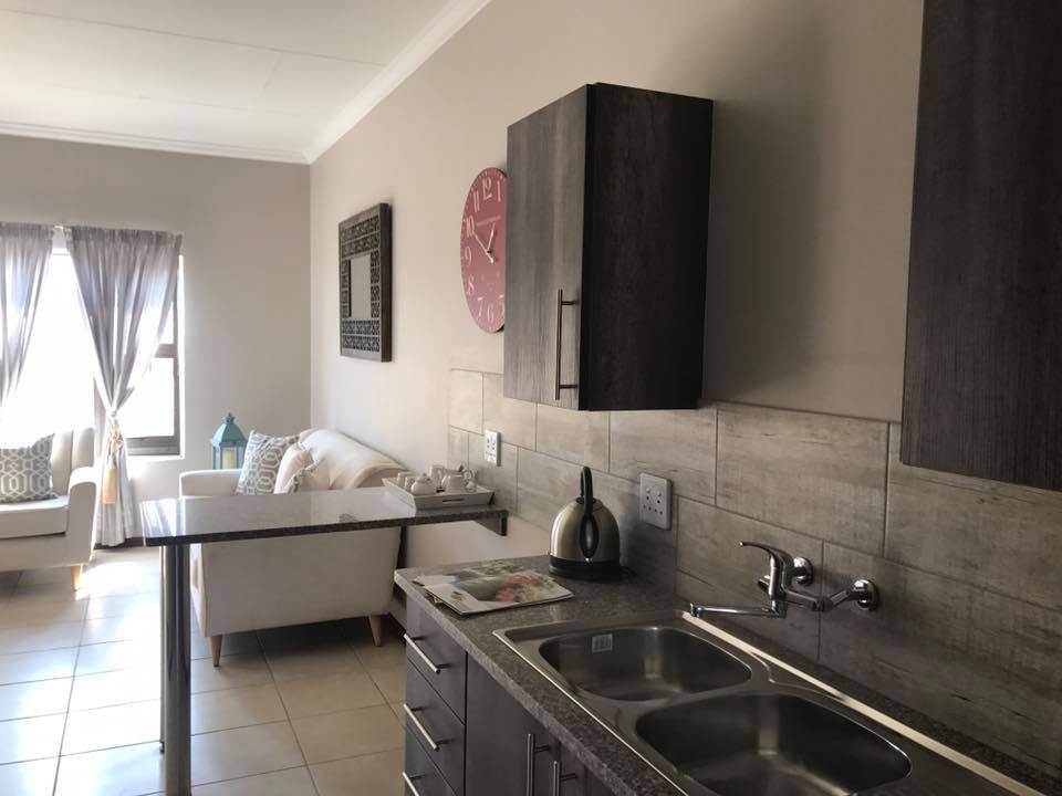 1 Bed Apartment in Trichardt photo number 20