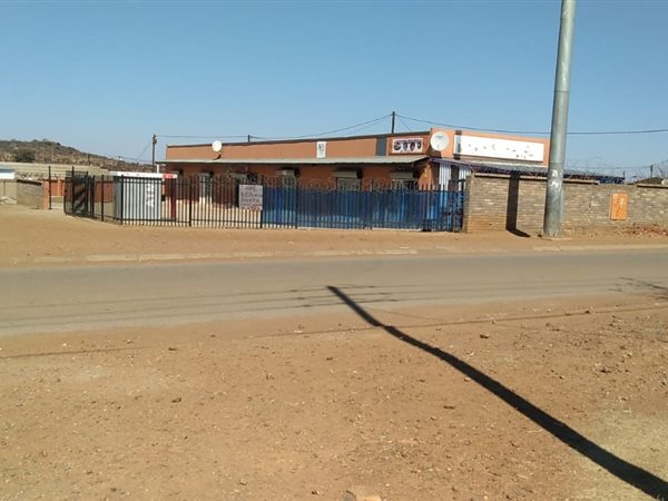 Commercial space in Ikageng