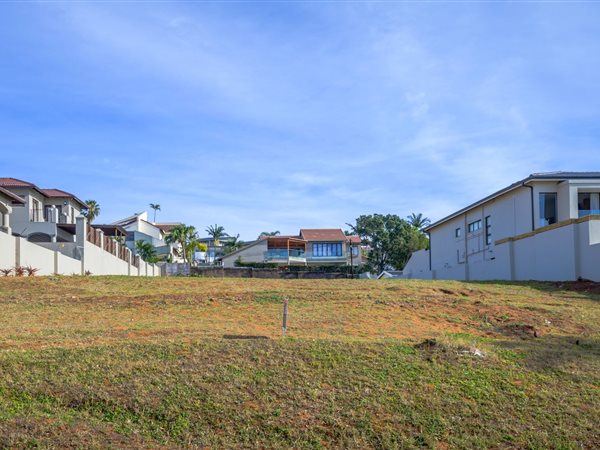 1 250 m² Land