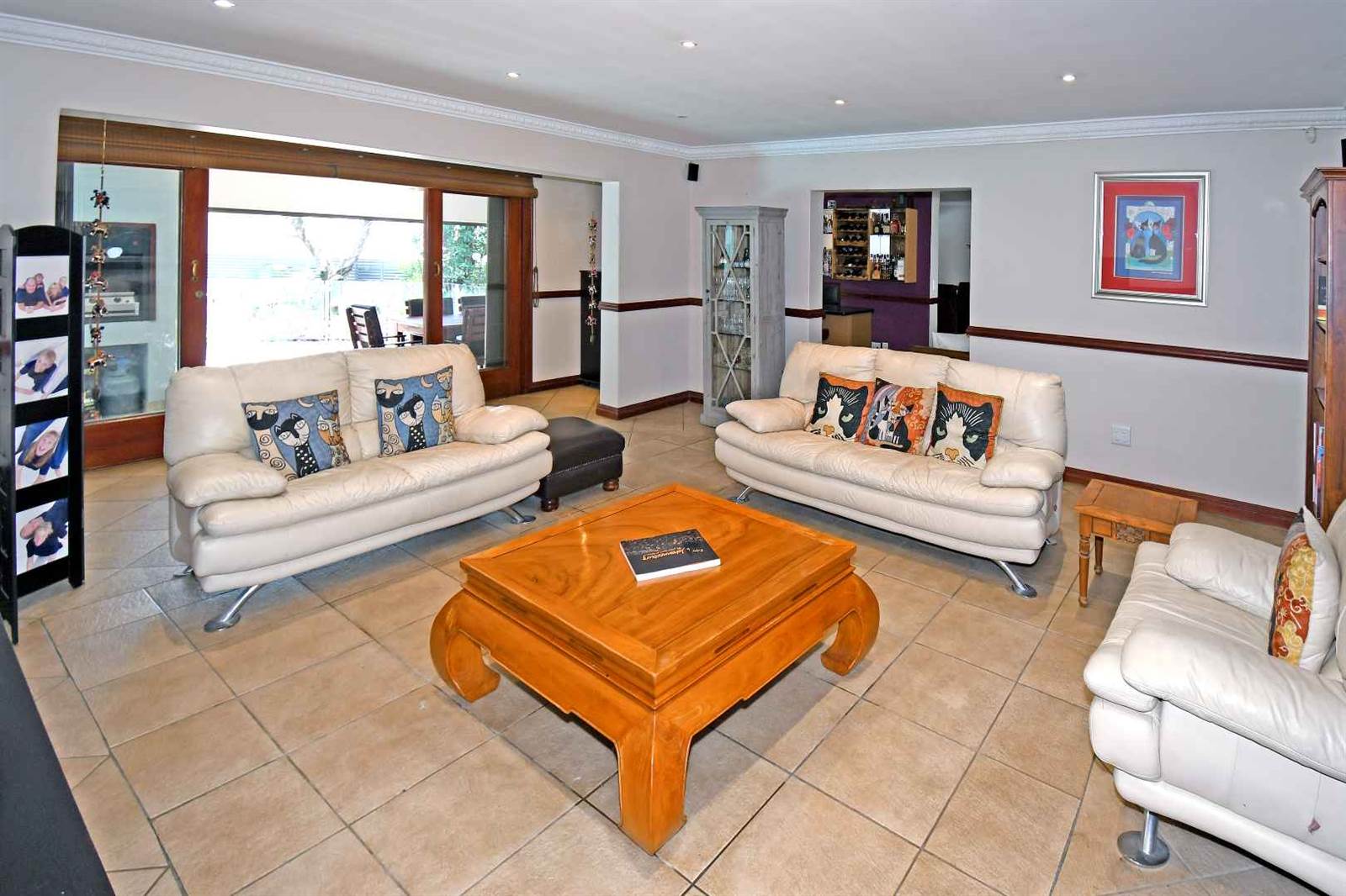4 Bed House in Fourways Gardens photo number 8