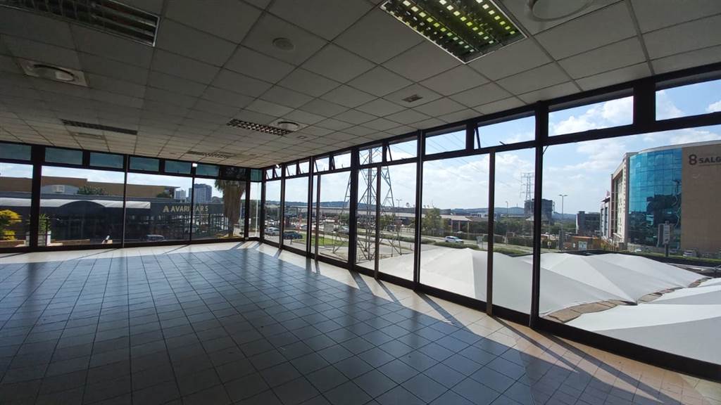 2800  m² Commercial space in Menlyn photo number 4