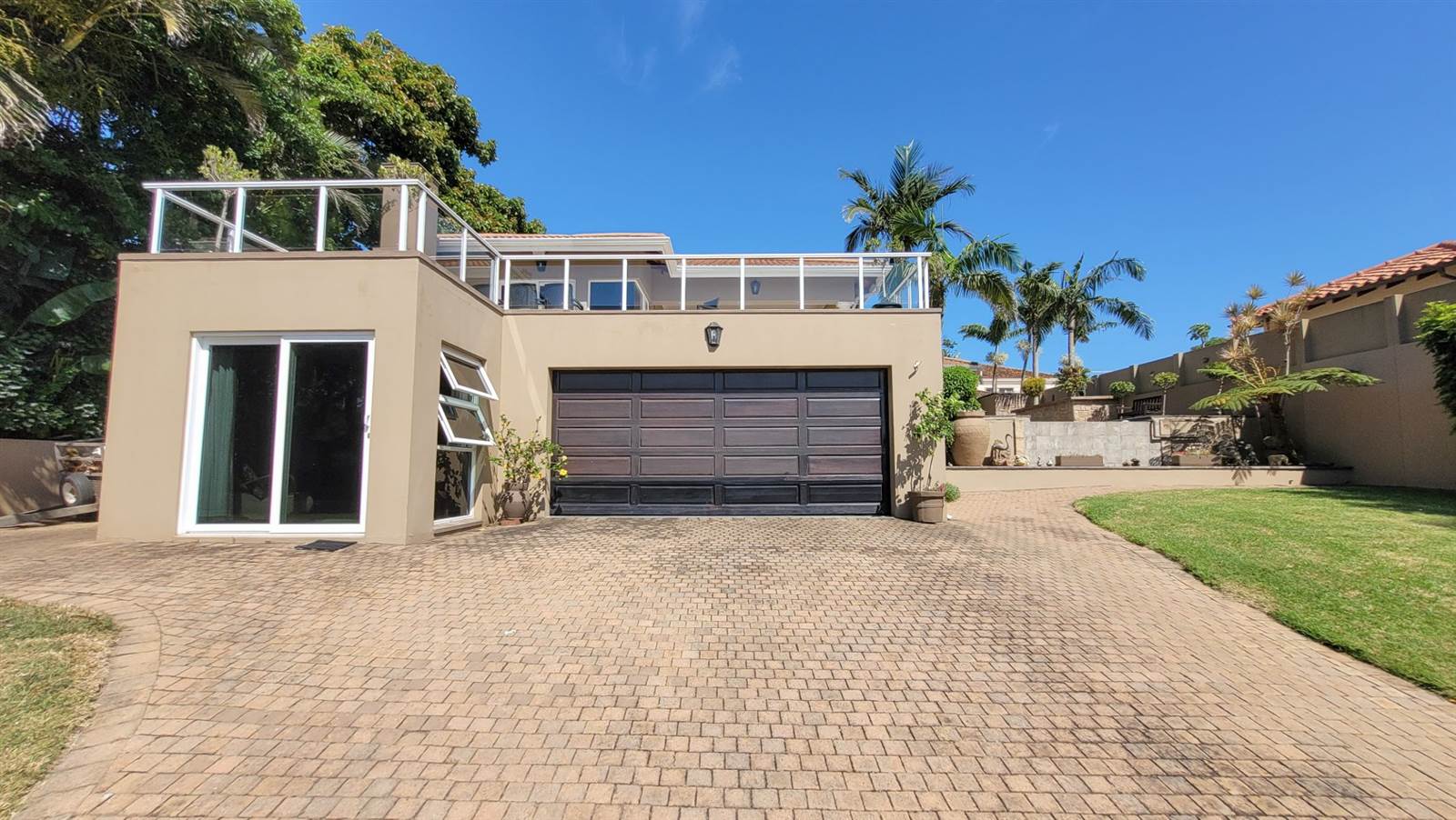 4 Bed House in Ballito photo number 3