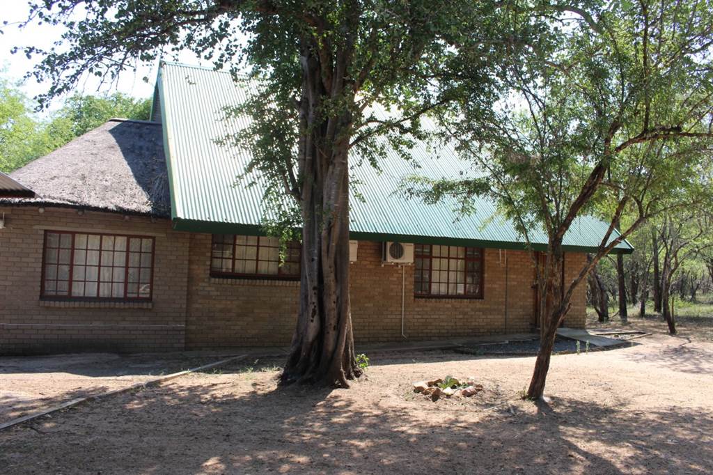 2 Bed House in Marloth Park photo number 29