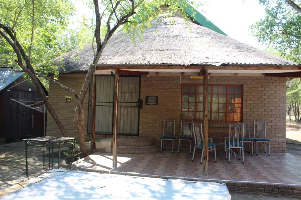 2 Bed House in Marloth Park photo number 28