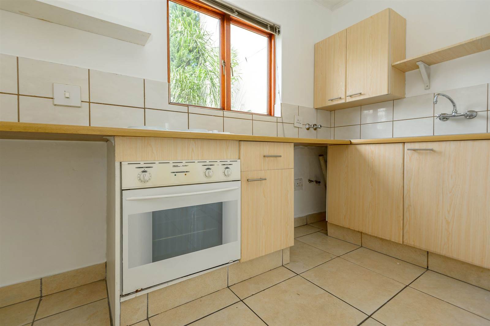 1 Bed Apartment in Petervale photo number 13