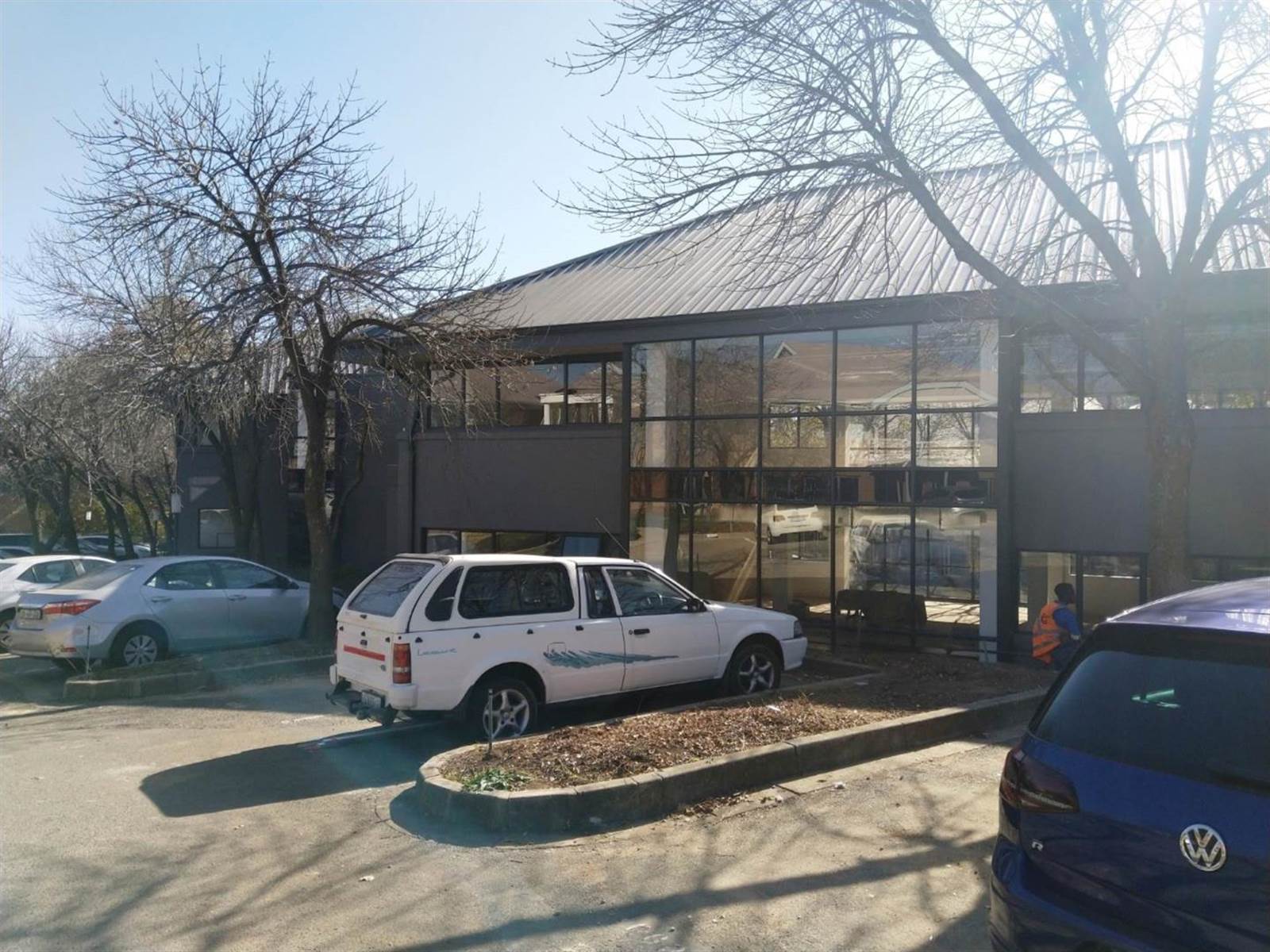 276  m² Commercial space in Woodmead photo number 1