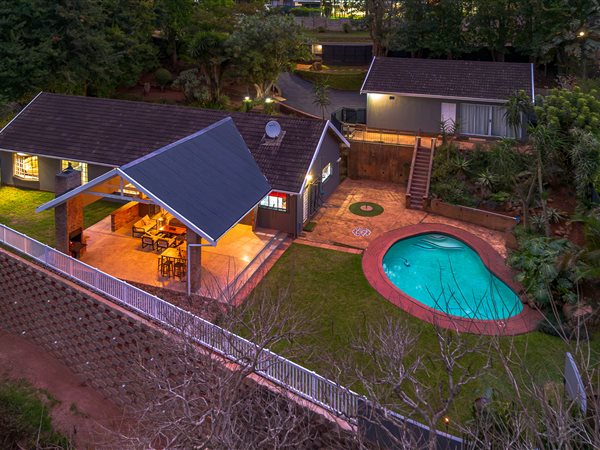 4 Bedroom House 4 Bedroom House