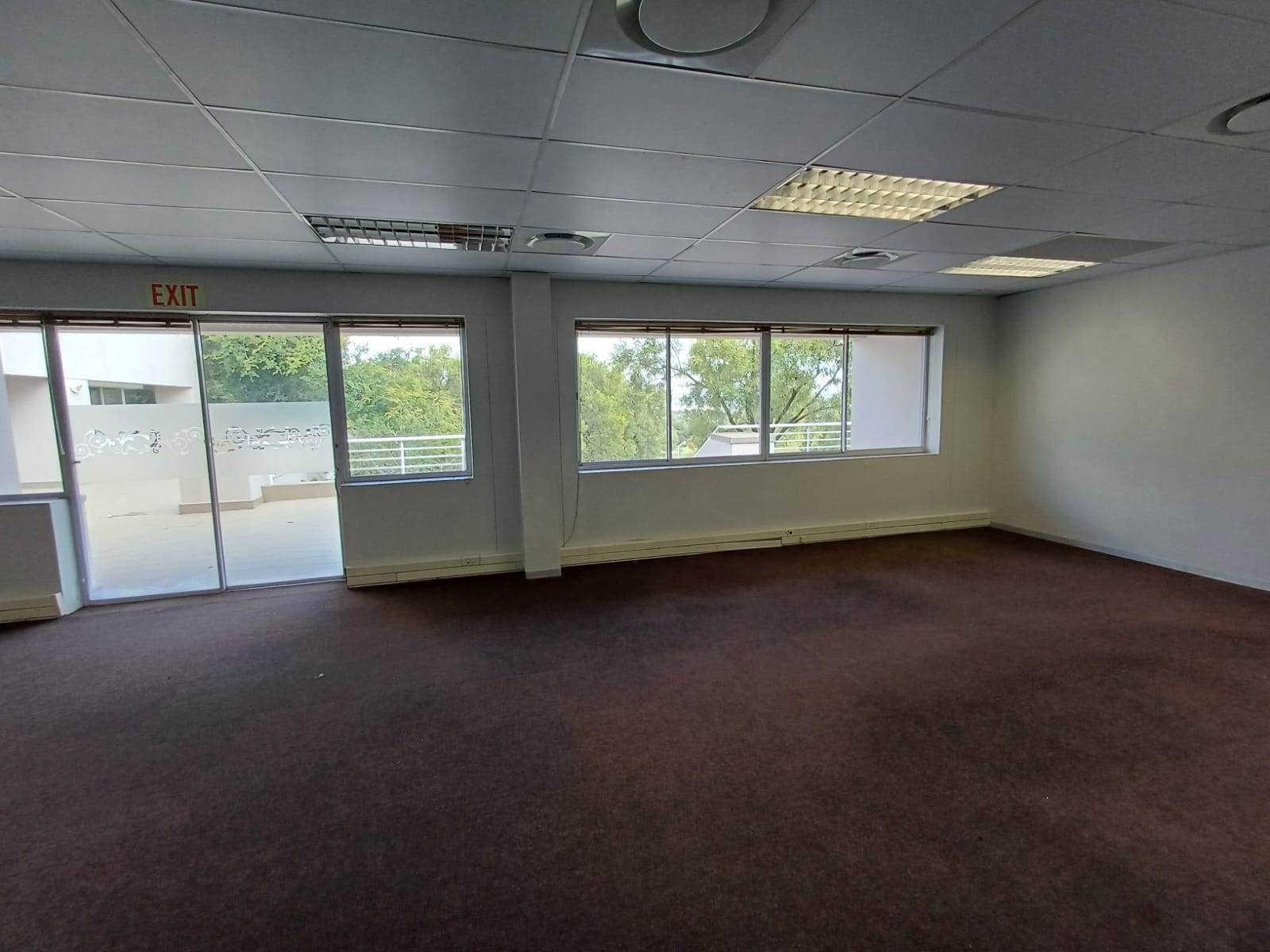 1612.1  m² Commercial space in Woodmead photo number 21