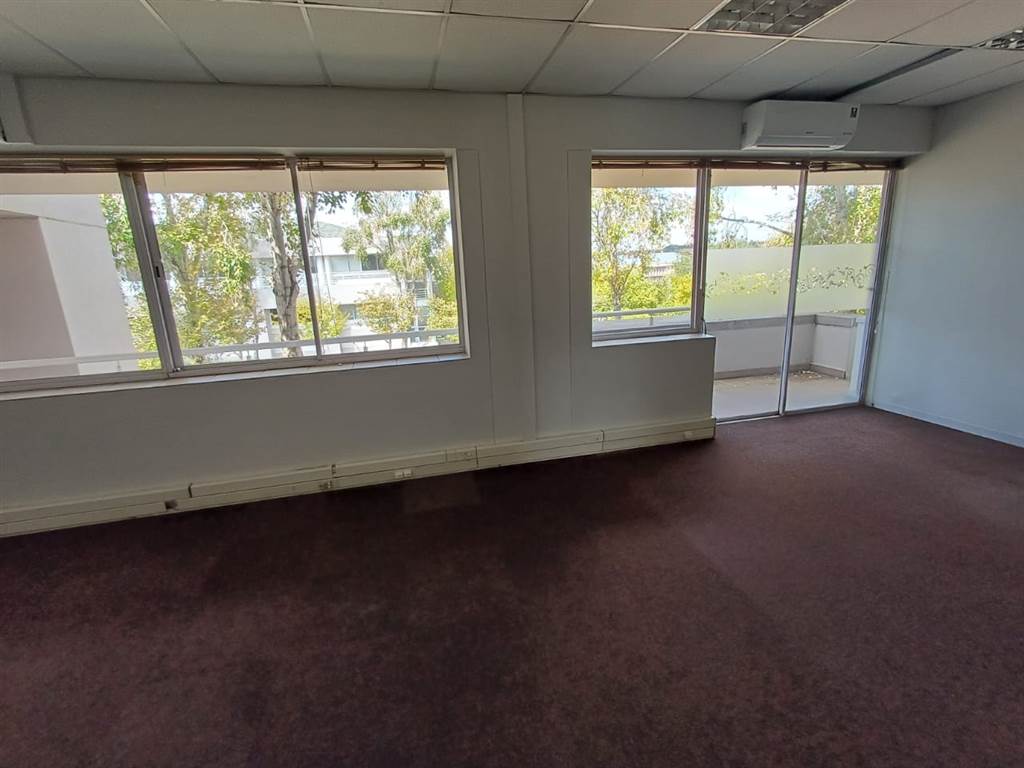 1612.1  m² Commercial space in Woodmead photo number 29