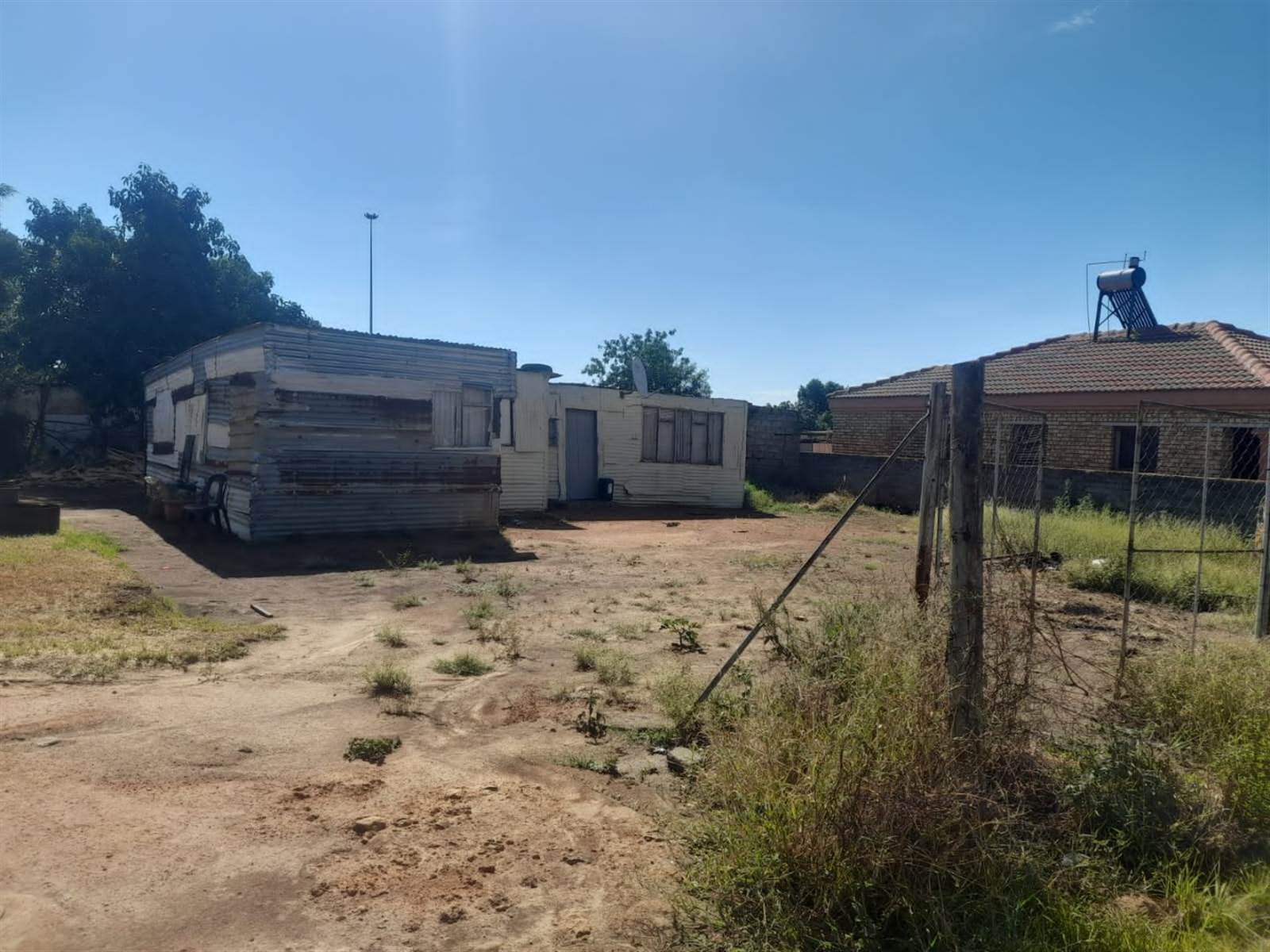 600 m² Land available in Soshanguve photo number 13