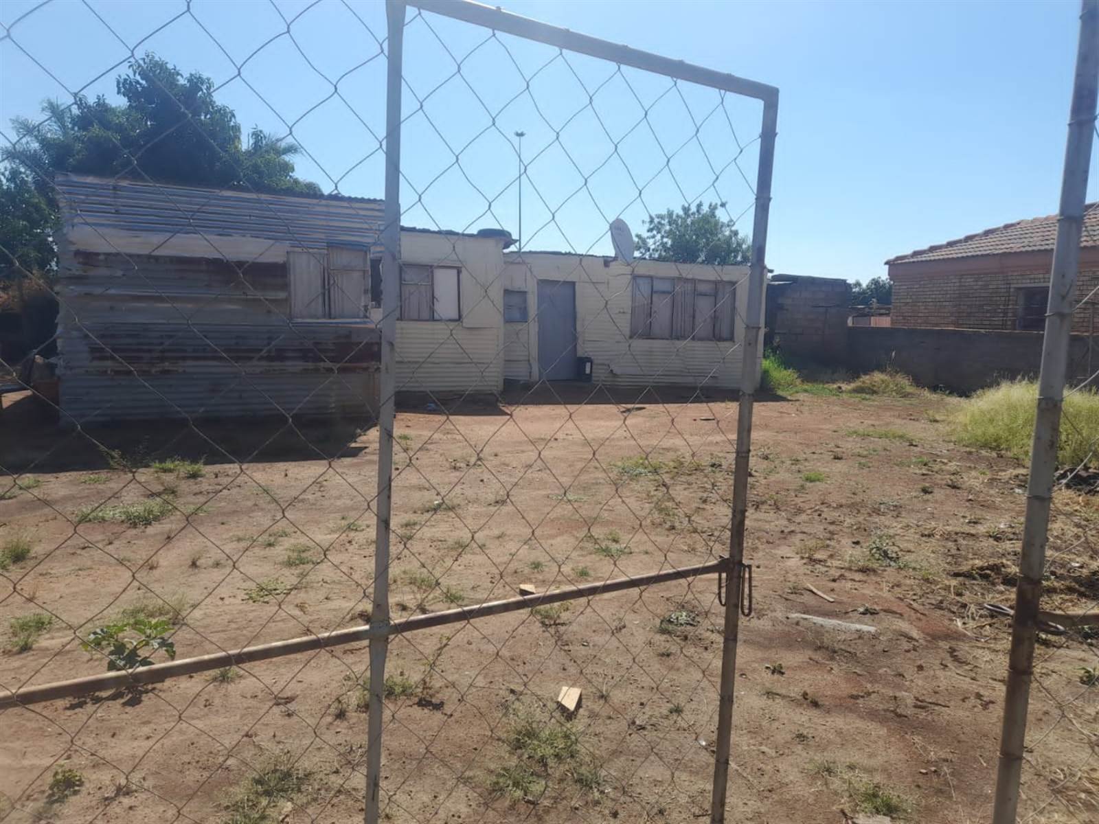 600 m² Land available in Soshanguve photo number 9