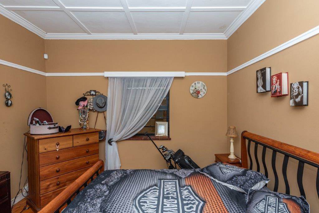 3 Bed House in Port Elizabeth Central photo number 16