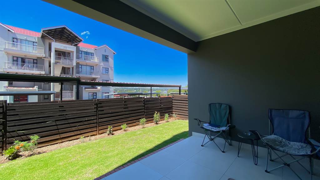 3 Bed Apartment in Modderfontein photo number 12
