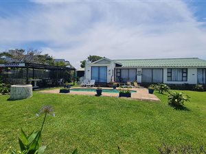 5 Bed House in Port Edward