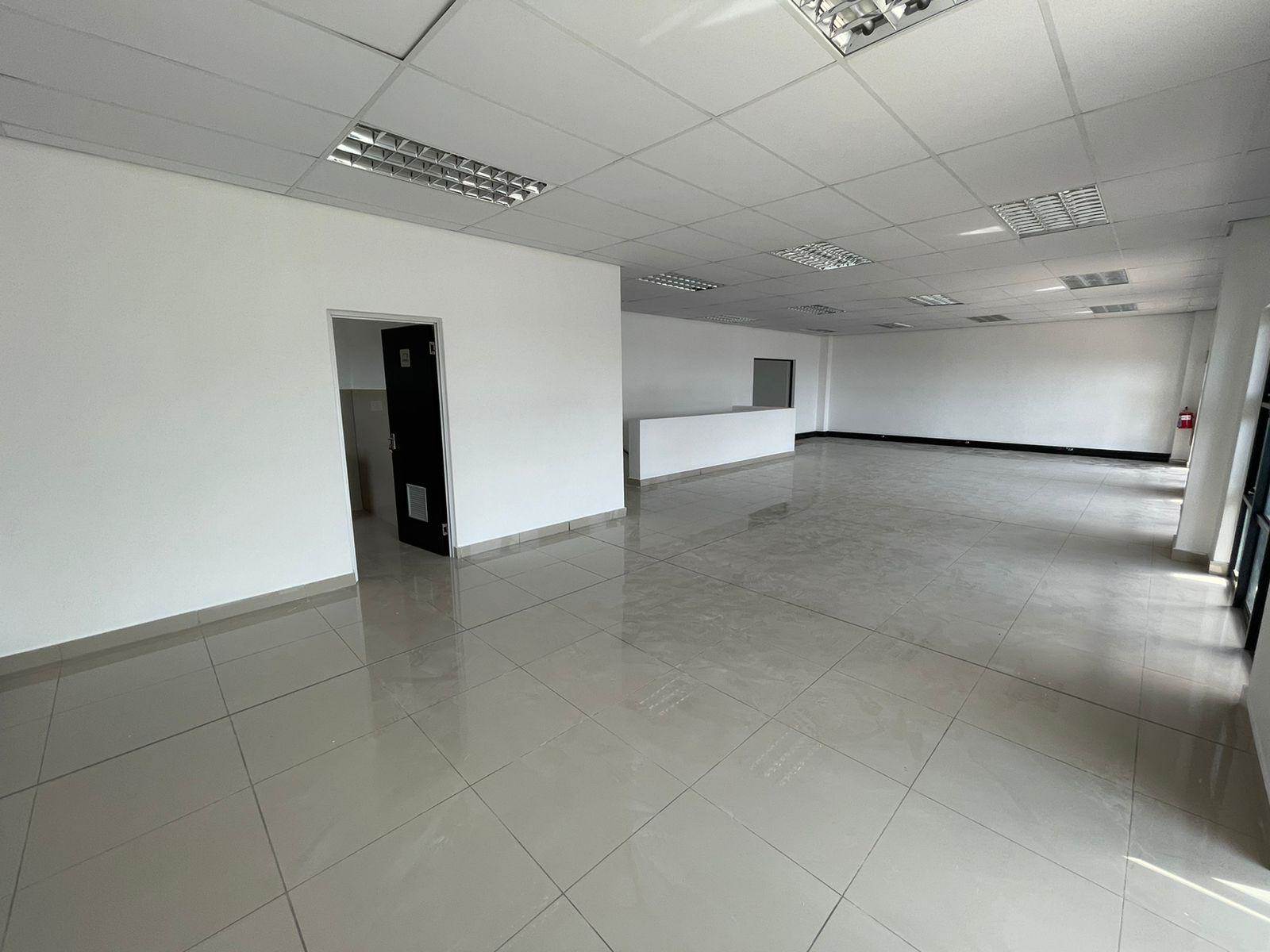 947  m² Industrial space in Kya Sands photo number 15