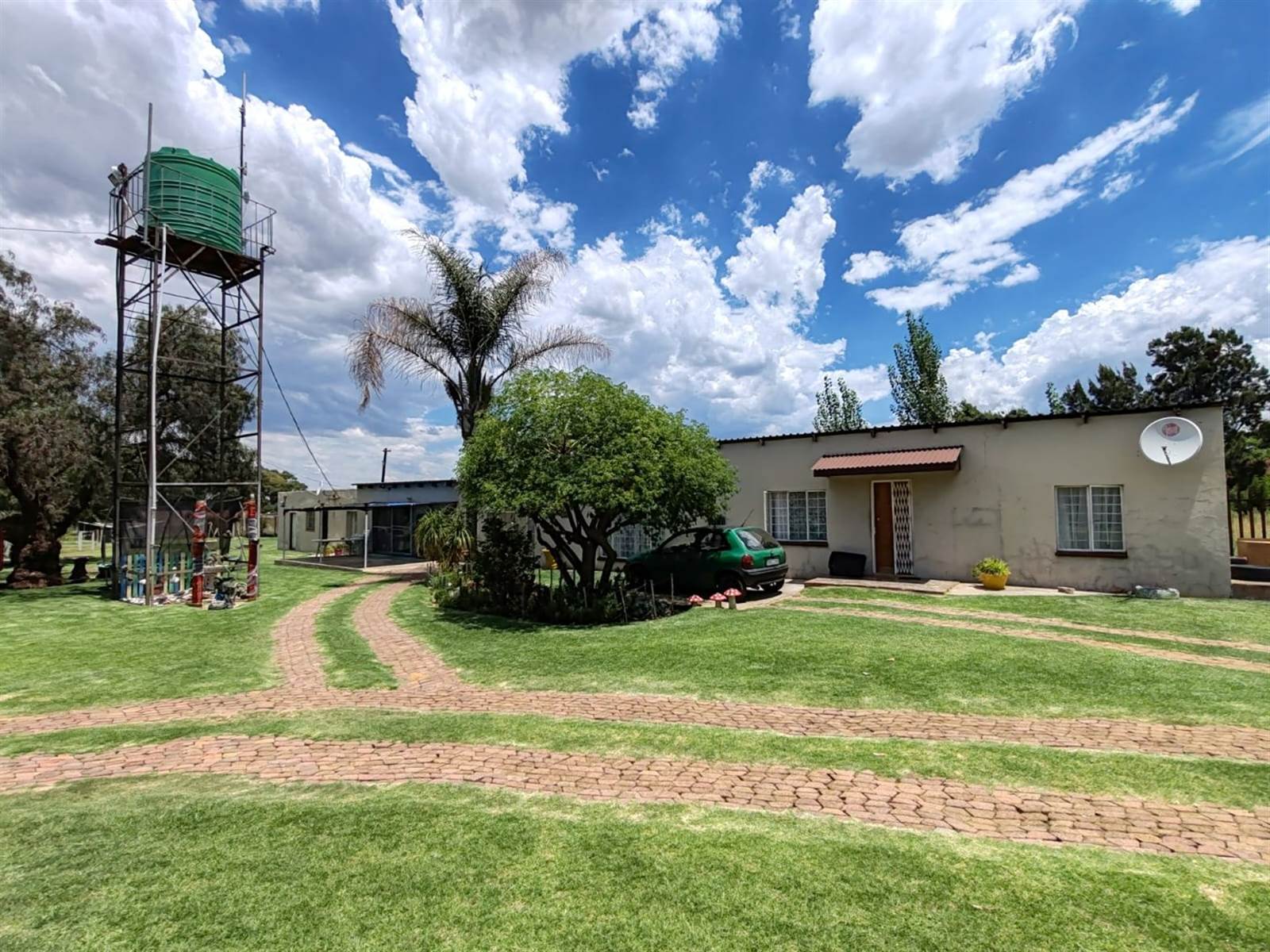 296  m² Commercial space in Randfontein photo number 12
