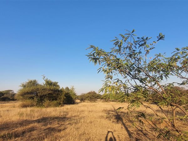 1 ha Land available in Rietfontein