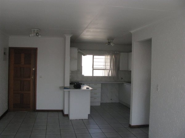 2 Bed Townhouse in Constantia Kloof