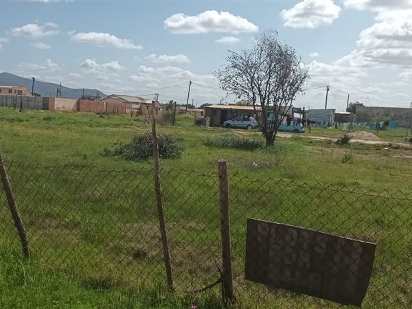 284 m² Land