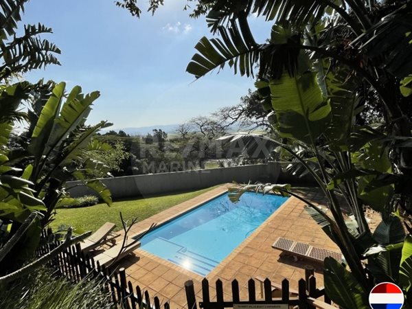 3 Bedroom Townhouse 3 Bedroom Townhouse
