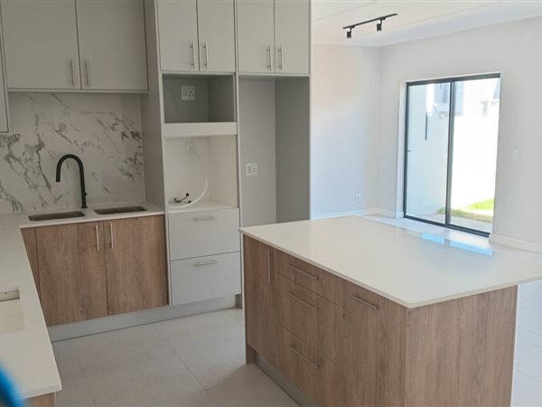 3 Bed Apartment