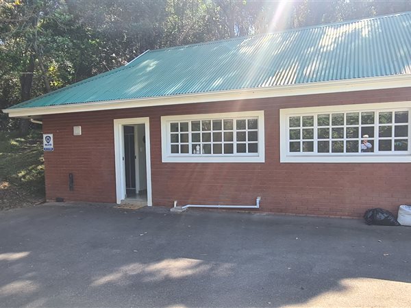 75.5  m² Commercial space in Kloof