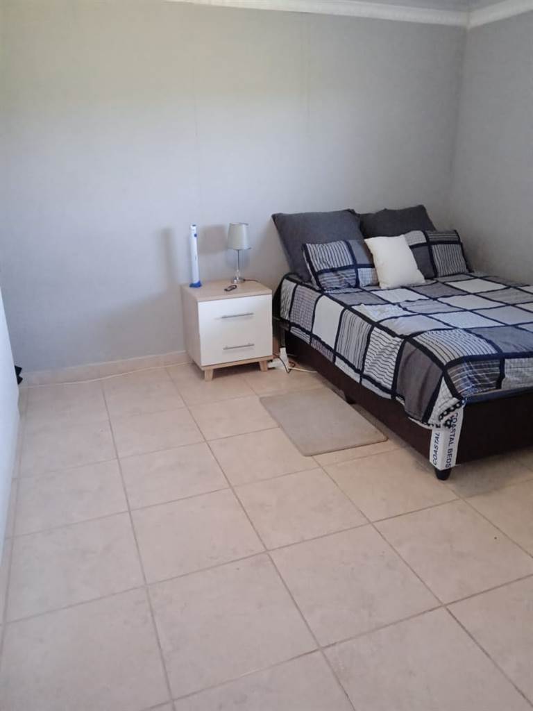 2 Bed House in Inanda photo number 8