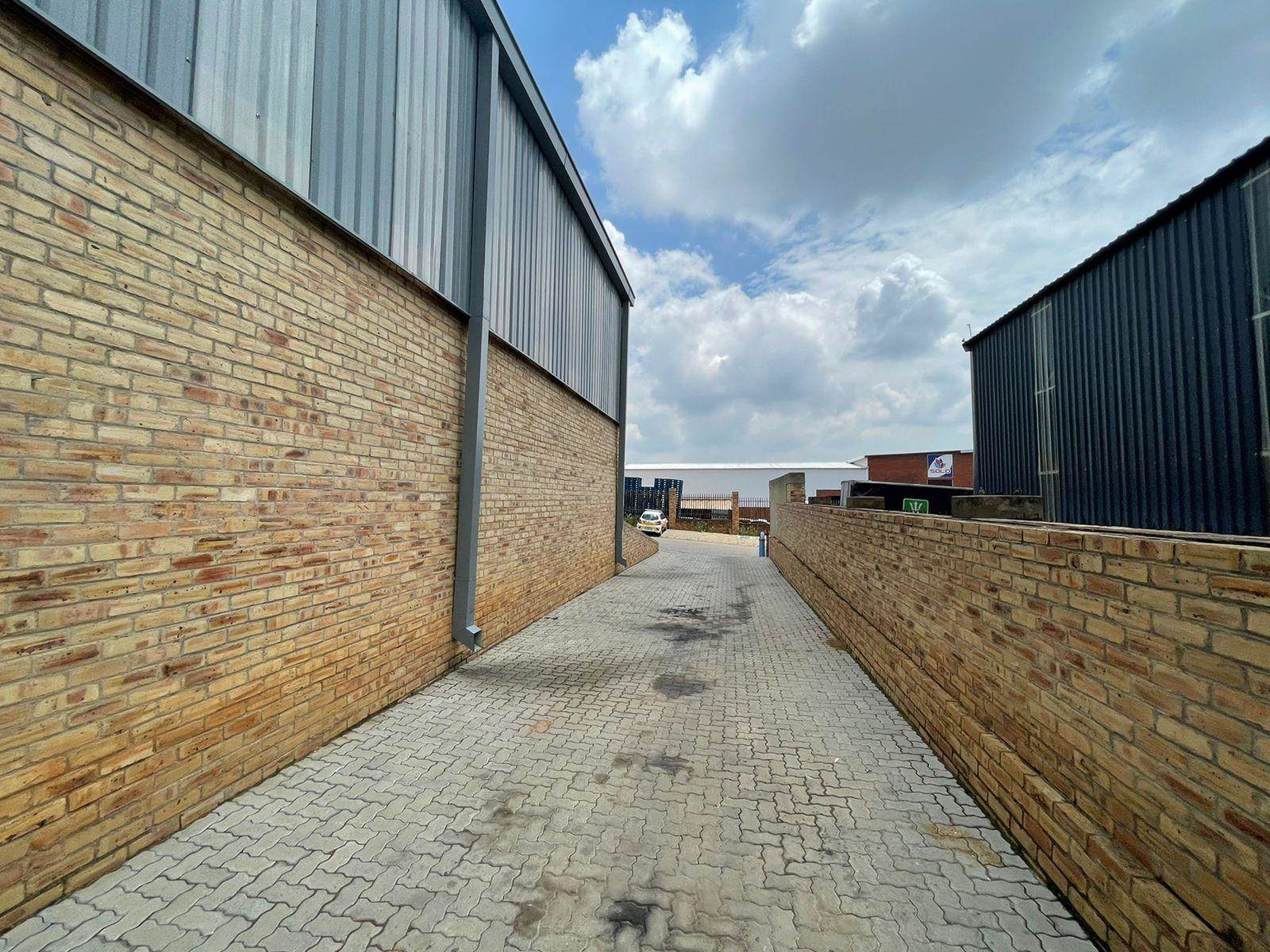 947  m² Industrial space in Kya Sands photo number 28