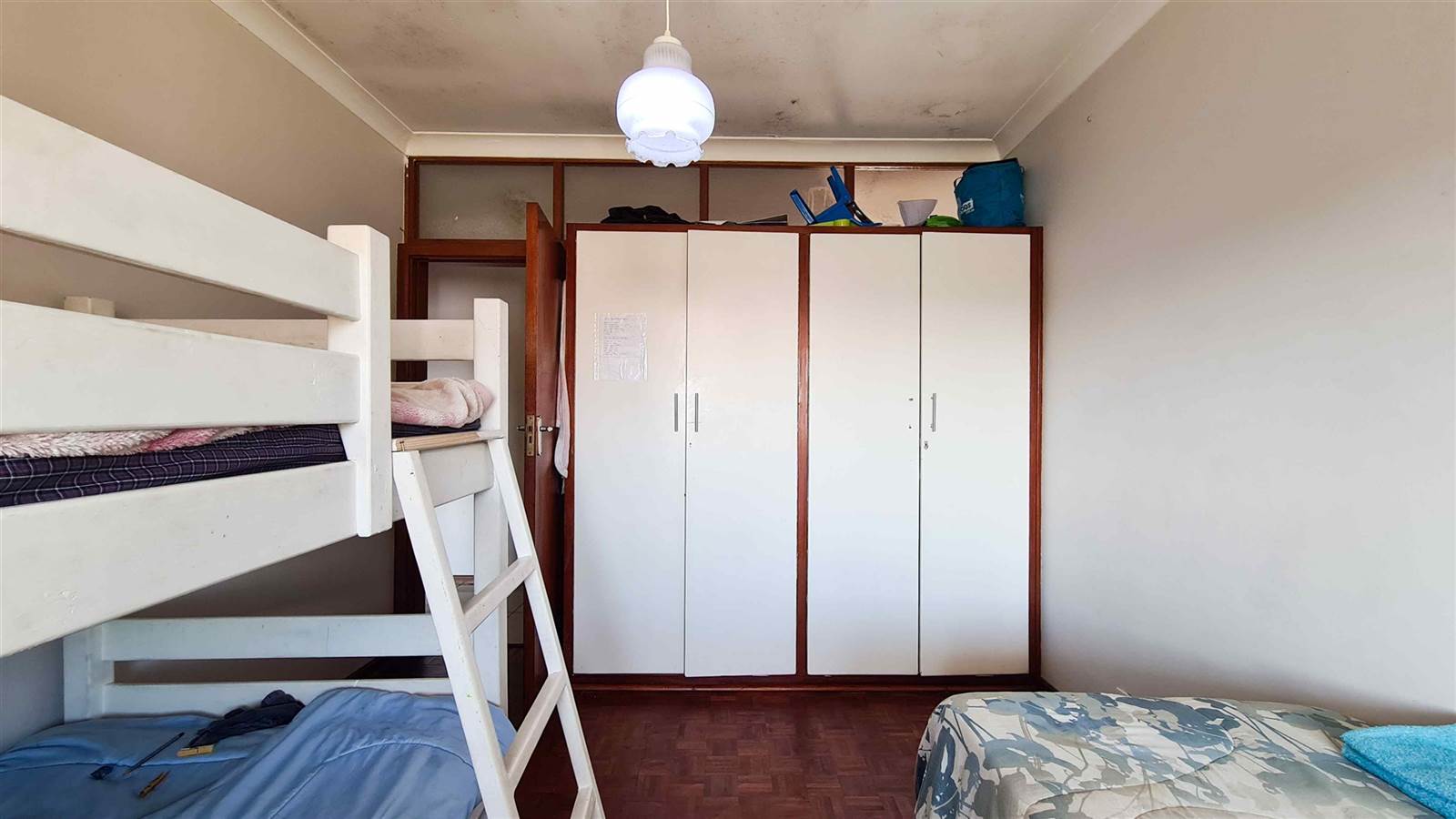 2 Bed Apartment in Southernwood photo number 8