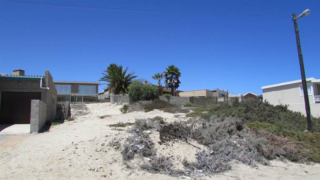 555 m² Land available in Port Nolloth photo number 10