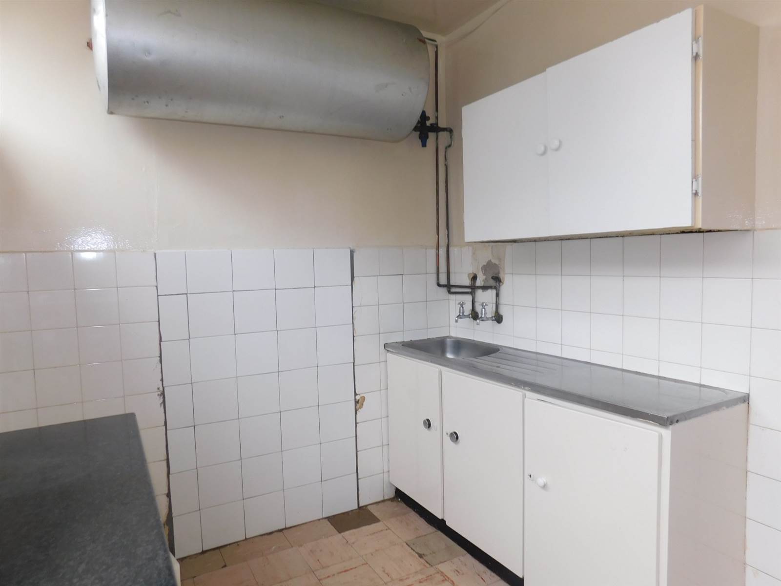 Bachelor apartment in Hillbrow photo number 6