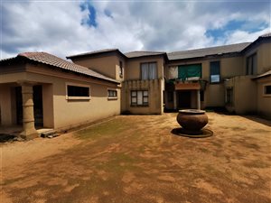 7 Bed House in Cultura Park